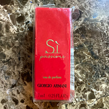 Giorgio Armani Sì Passione Eau de Parfum Miniature 7ml (0.24 fl oz) picture