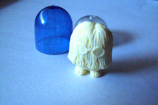Vtg Gumball Charm Cracker Jack 60's RARE WHITE LULU MOPHEAD Vending prize toy picture