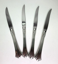 4 Reed & Barton 1800 Serrated Steak Knives Stainless 18/8 Japan Flatware 9 1/2