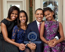 BARACK OBAMA GROUP FAMILY PHOTO 8X10 PHOTOGRAPH REPRINT picture