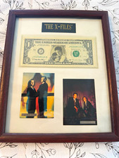 X-Files 1995 Framed Display w/ Novelty $1 Bill & 2 Photo Cards.  11x9  frame picture