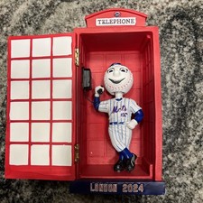 NY METS MR MET BOBBLEHEAD LONDON 2024 PHONE BOOTH SGA CITI FIELD MLB picture