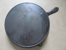 Antique 1800’s Gate Mark #8 Double Pour Spout Fancy Handle Cast Iron Skillet picture