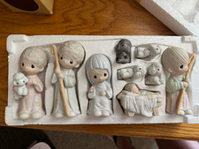 Precious Moments Nativity Set E-2800 9pc Vintage Mary Joseph Jesus original box picture