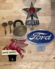Auto Collector Pegasus License Plate Safety Star Ford Topper Padlock HOTROD Car picture