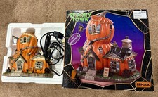 Lemax Spooky Town - Squash Shack - Halloween Porcelain Lighted House picture