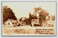 RPPC ~ Barnett Motor Court Ft. Smith AR Fort ~ roadside hotel motel picture