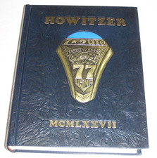 1977 United States Military Academy yearbook Howitzer West Point Army college picture