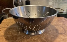 Vtg Farberware Pedestal COLANDER Strainer 786 Stainless Steel kitchen tool large picture