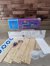Guillow's F6F Hellcat Flying Model Kit 16.5