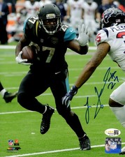 Leonard Fournette Autographed Jacksonville Jaguars (Black Jersey) 8x10 Photo - P picture