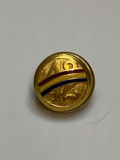 Original WW1 US Army 42nd Division Veteran's Pin picture
