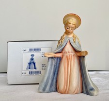 Goebel Hummel Nativity Virgin Mary  1985 W. Germany Artist Signed Figurine picture