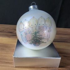 Vintage 1973 Betsey Clark Hallmark Christmas Ornament Glass 5 Carollers Tree picture