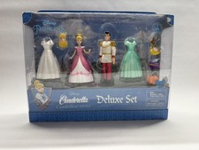 DISNEY PRINCESS CINDERELLA DELUXE SET NEW  DISNEY THEME PARK PRINCESS PLAYSET picture