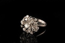 VINTAGE 13 DIAMOND 14K WHITE GOLD FLOWER COCKTAIL RING  MR picture