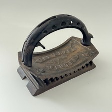 Antique Griswold The Erie Fluter Cast Iron Fluting Iron 297 c1880s Clothing picture