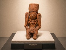 Vintage Pre-Columbian Style Terracotta Seated Figure Sculpture Folk Art 5”T picture
