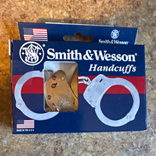 Smith & Wesson Police Handcuffs Made in U.S.A. Police Organization picture