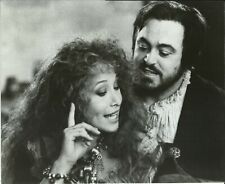 RIGOLETTO Luciano Pavarotti Victoria Vergara Original 1987 PBS Press Photo picture