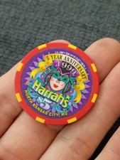 $5 Harrah's 5 Year Anniversary Casino Chip North Kansas Used Nice See Pics FF picture