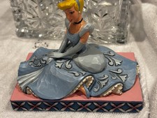 Disney Traditions by Jim Shore Cinderella BE CHARMING (6001276) Personality Pose picture