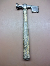 Lightly Used WAL-BOARD Steel Drywall Hammer Plasterboard w/Chromed 6