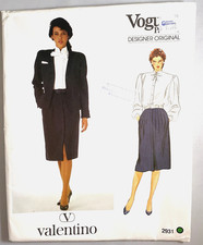 UCFF~Vtg 1982 Vogue 2931 Designer Original Valentino ProfessionalPower Suit~Sz 8 picture
