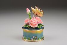 Butterfly on box play music hand made by Keren Kopal with Austrian crystal picture
